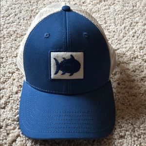 Men’s Southern Tide Blue Trucker Hat NWOT